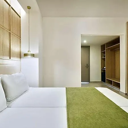 Hotel Eleni 4*